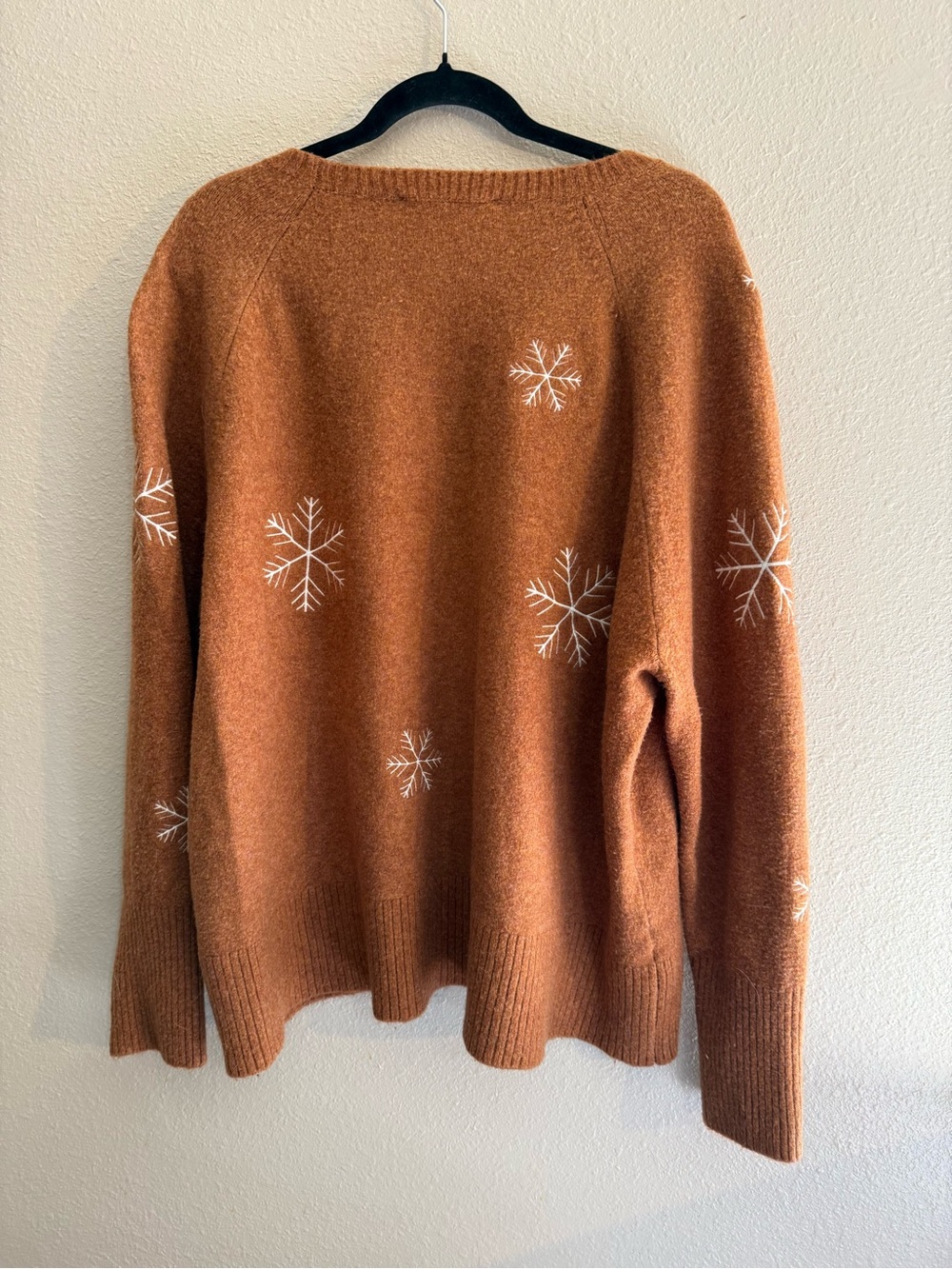 LOFT Rust Brown Crewneck Sweater with White Snowflake Motif size XL - Picture 3 of 4